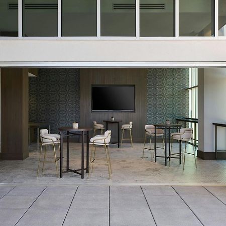 Отель The Westin Raleigh-Durham Airport Экстерьер фото